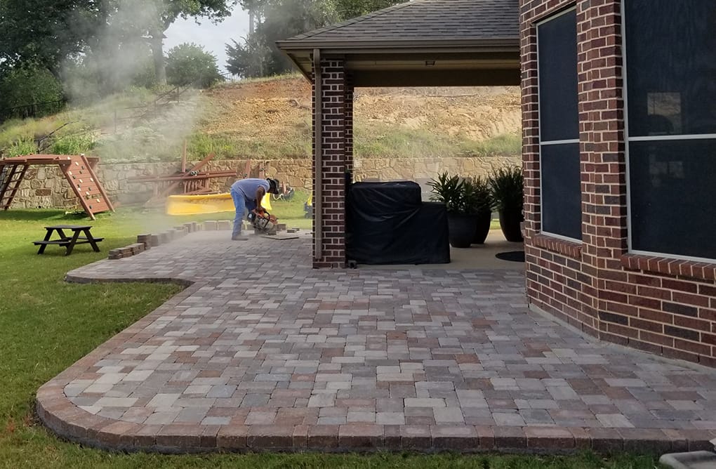 paver-patio-Installation